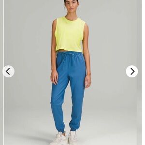 Lululemon Stretch High-Rise Jogger Soft Denim Blue size 4 barely worn